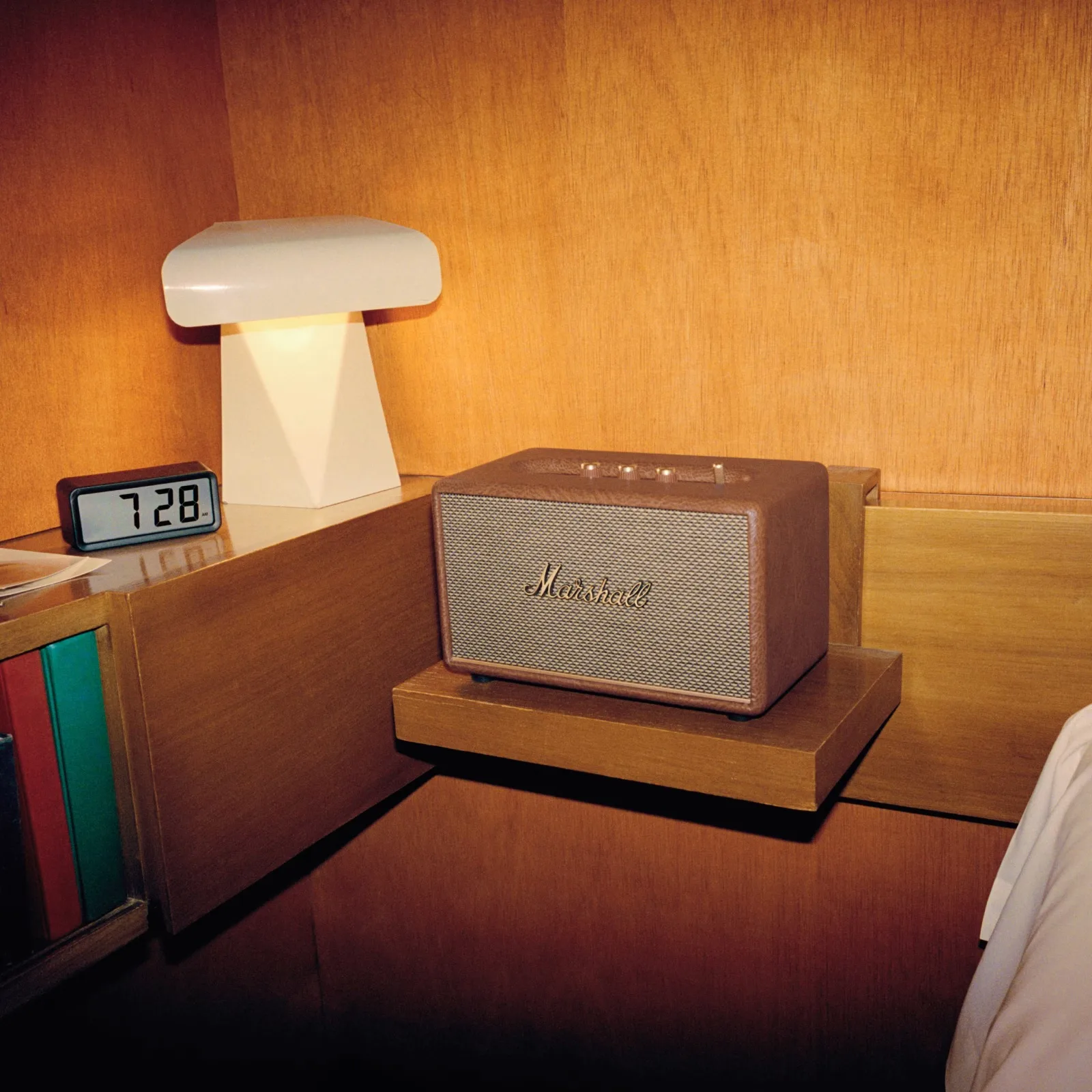 MARSHALL ACTON III HOME BLUETOOTH SPEAKER BROWN 1009088 thumbnail 5