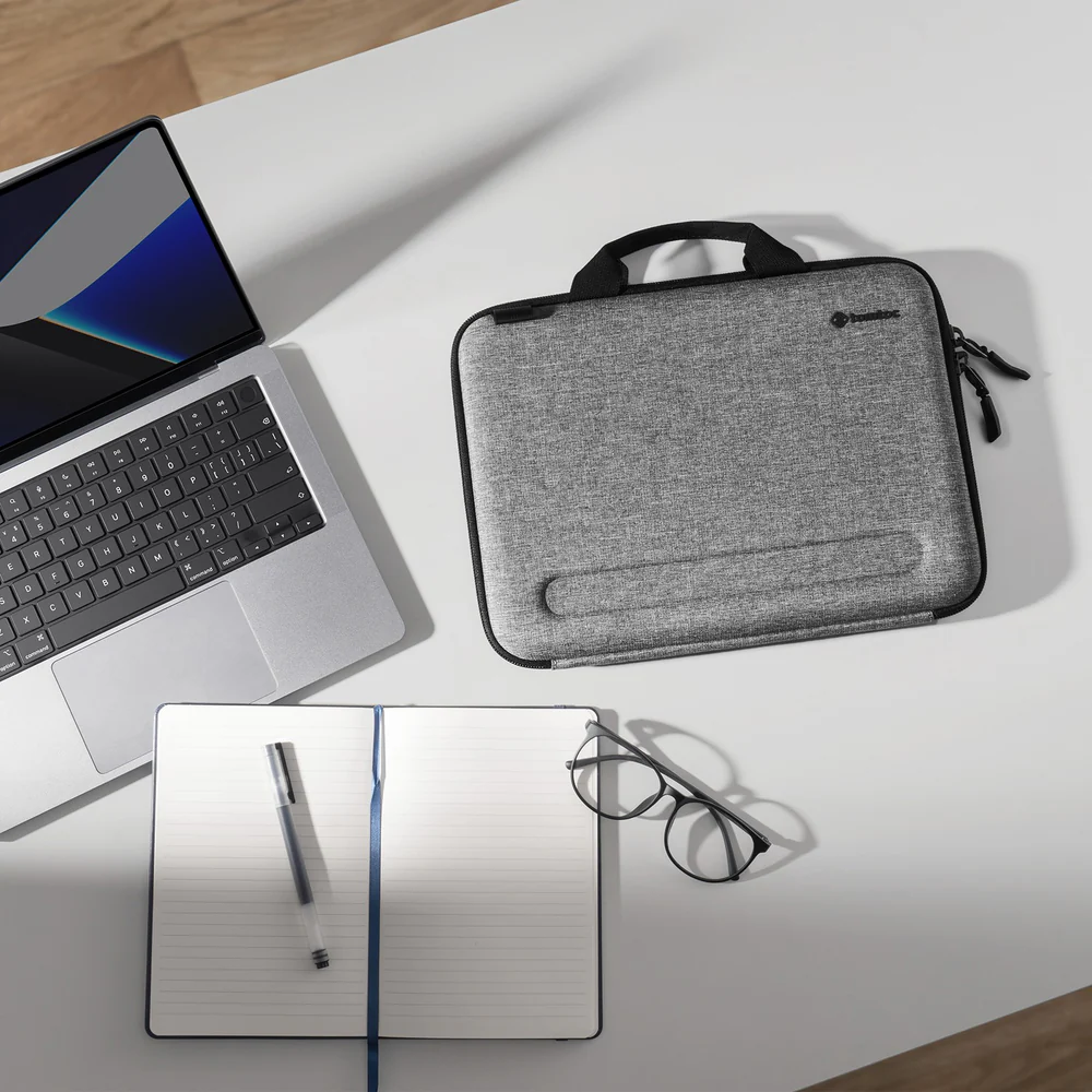 Tomtoc FancyCase A25 Laptop Shoulder Bag – Gray – Stylish and Practical Protection thumbnail 9