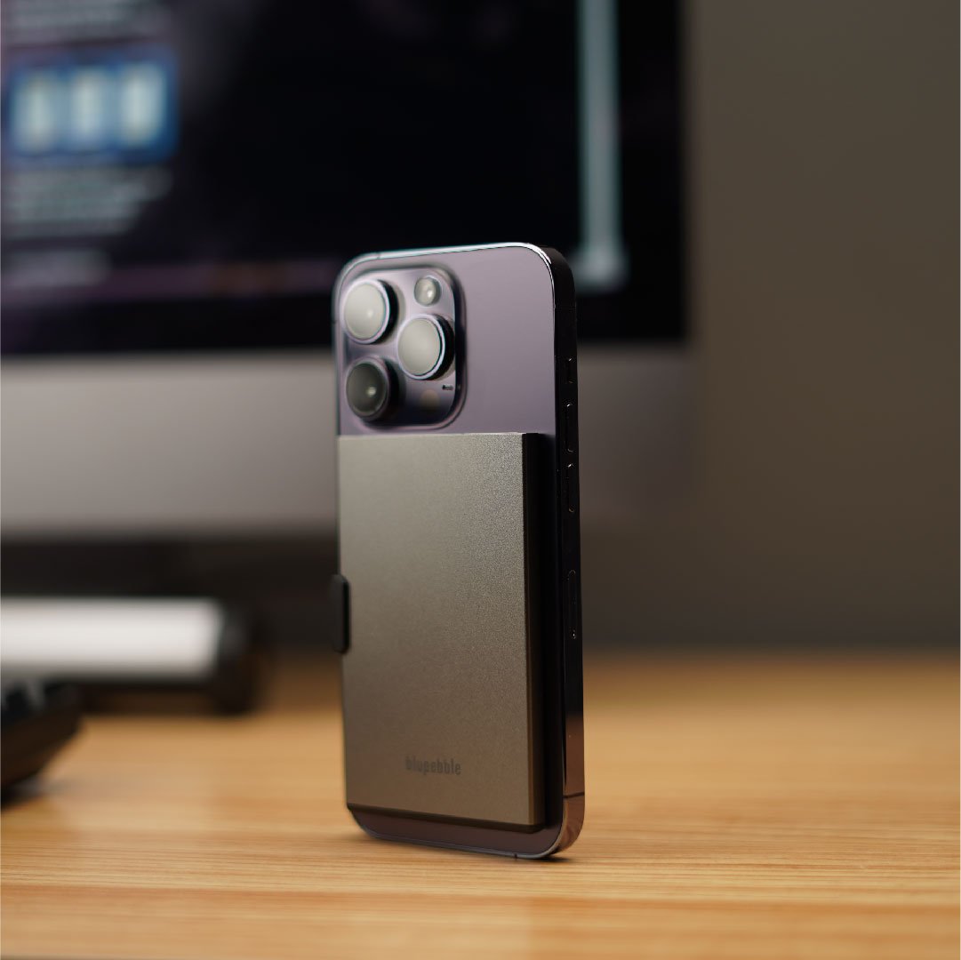 Bluepebble 3-Card Magnetic Holder with RFID Protection - Sleek and Secure BP-3CARRDMAG thumbnail 15