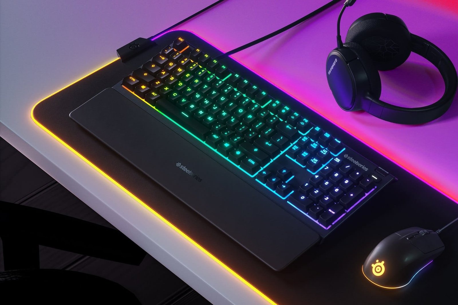 SteelSeries Apex 3 RGB Wired Gaming Keyboard (64795) - Splash Resistant, Whisper Quiet Gaming Switches, Customizable RGB Backlighting thumbnail 7