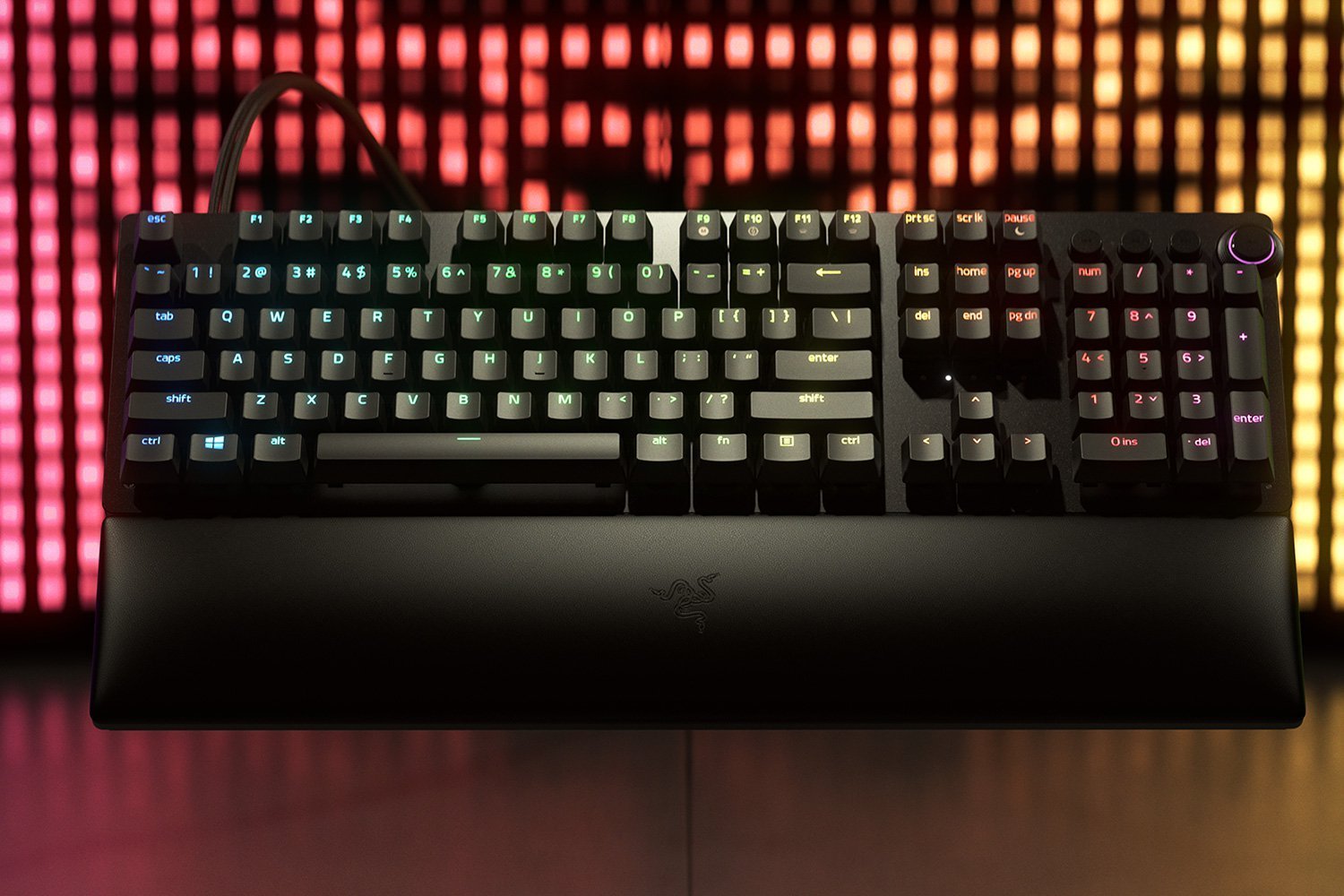 RAZER HUNTSMAN V2 ANALOG OPTICAL GAMING KEYBOARD RZ03-03610100-R3M1 thumbnail 6