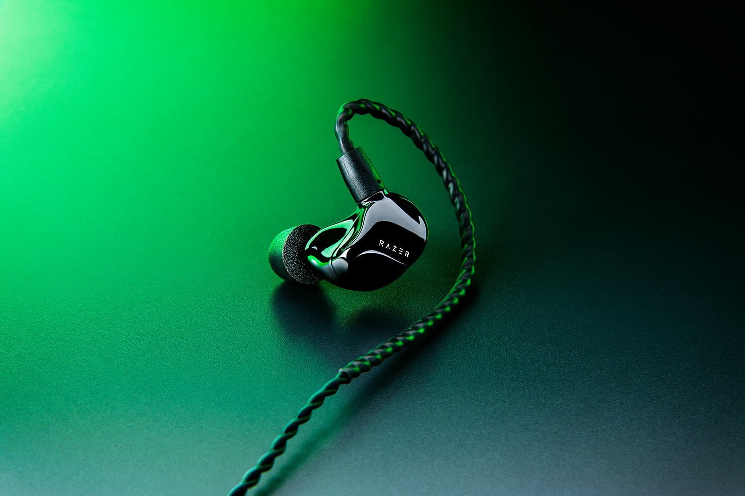 RAZER MORAY HEADPHONES WIRED IN-EAR BLACK RZ12-04450100-R3M1 thumbnail 5