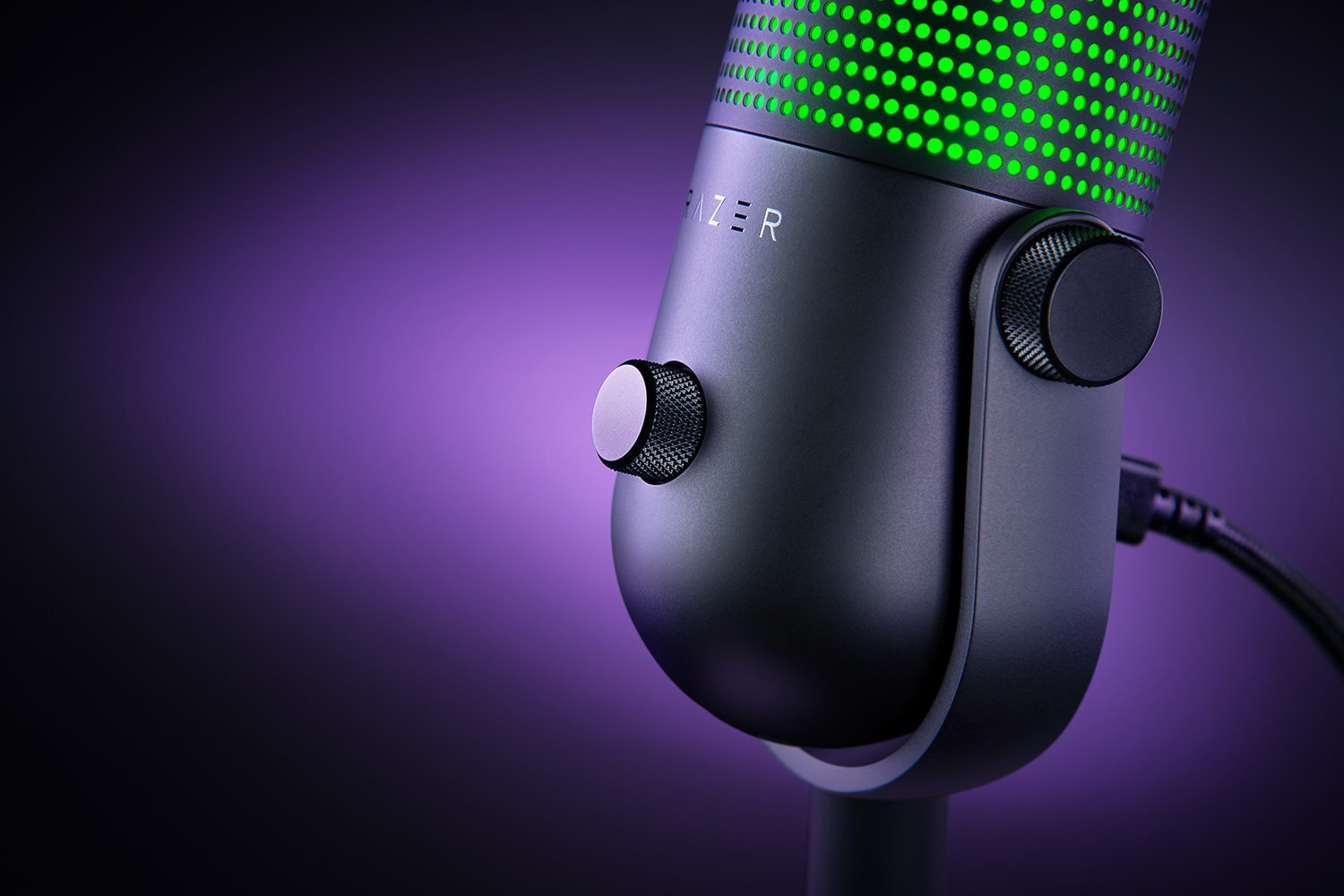 Razer Seiren V3 Chroma RGB USB Microphone (RZ19-05060100-R3M1) - Studio-Quality Audio with Tap-to-Mute and RGB Lighting thumbnail 3