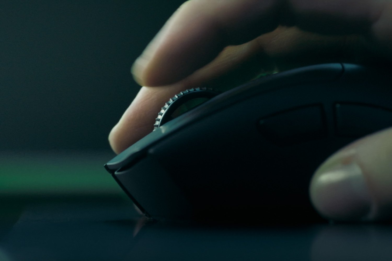 RAZER DEATHADDER V4 PRO ULTRA LIGHTWEIGHT WIRELESS ERGONOMIC GAMING MOUSE BLACK RZ01-05330100-R3G1 thumbnail 10