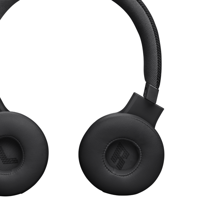 JBL LIVE 670NC WIRELESS OVER EAR NOICE CANCELLING HEADPHONE thumbnail 6