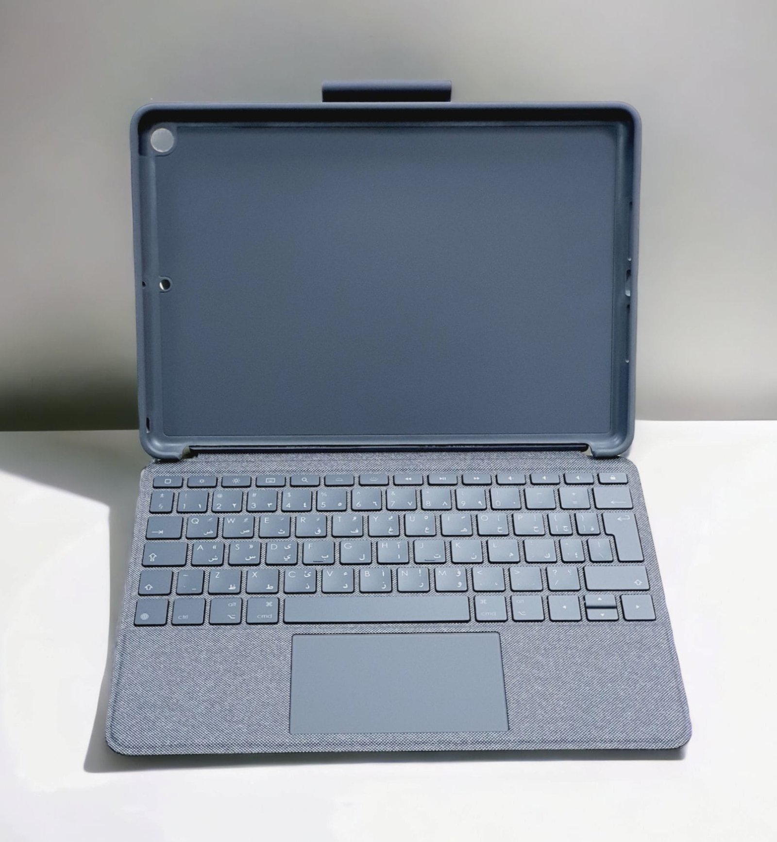 LOGITECH IPAD 7TH GENERATION 10.2 COMBO TOUCH KEYBOARD BLACK 920-009996 thumbnail 3