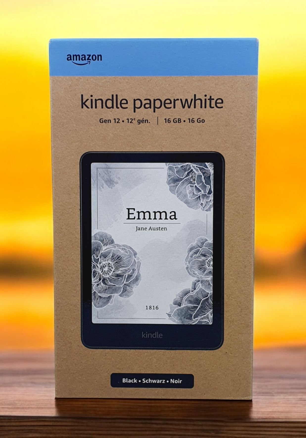 Amazon Kindle Paperwhite 7-Inch (12th Generation) E-Reader - USB-C, Waterproof, Adjustable Warm Light (Black) thumbnail 11