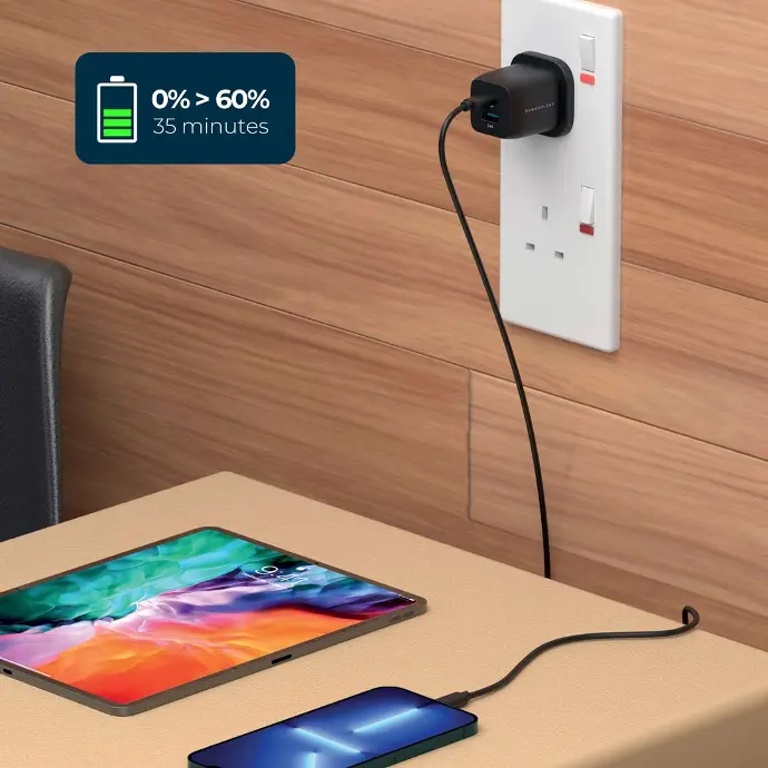 POWEROLOGY DUAL PORT ULTRA QUICK GaN CHARGER WITH USB C TO USB C 60W CABLE BLACK thumbnail 4