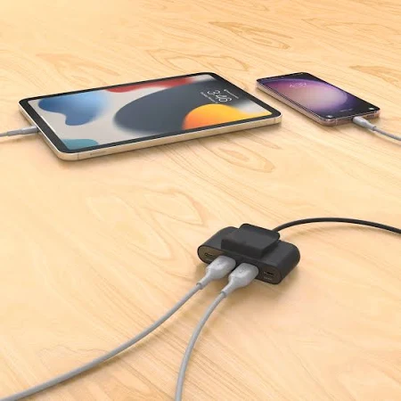 BELKIN BOOSTCHARGE 4 PORT USB POWER EXTENDER BLACK BUZ001BT2MBKB7 thumbnail 7
