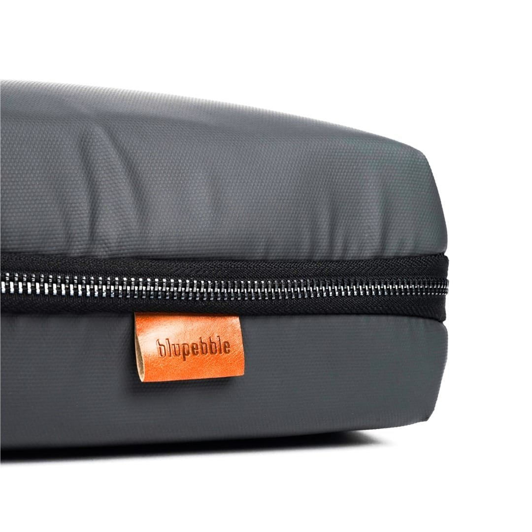 Blupebble Urban Pebble Gear Mobile Accessories Storage Bag in Dark Grey thumbnail 10