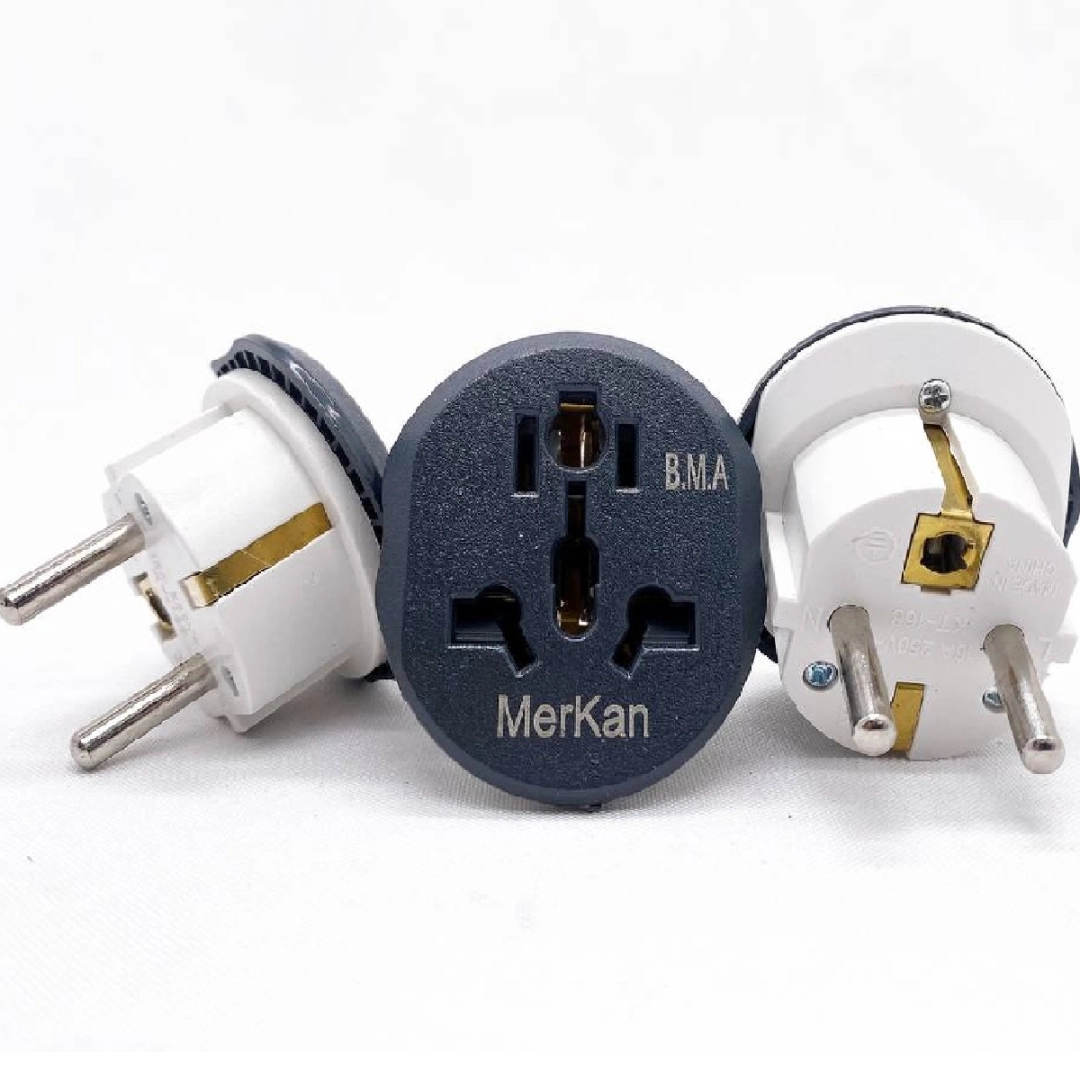 UNIVERSAL PLUG