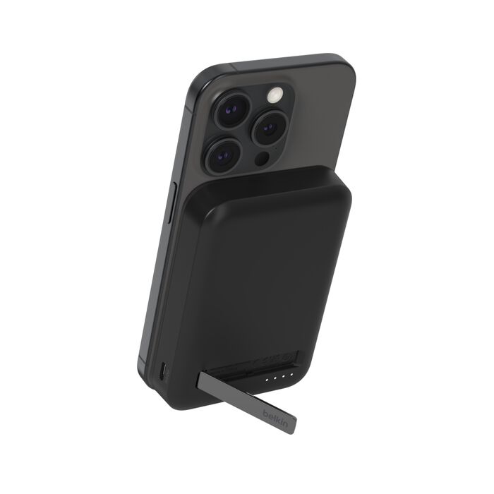 BELKIN BOOST CHARGE PRO 8K MAGNETIC POWERBANK BLACK BPD007BTBK