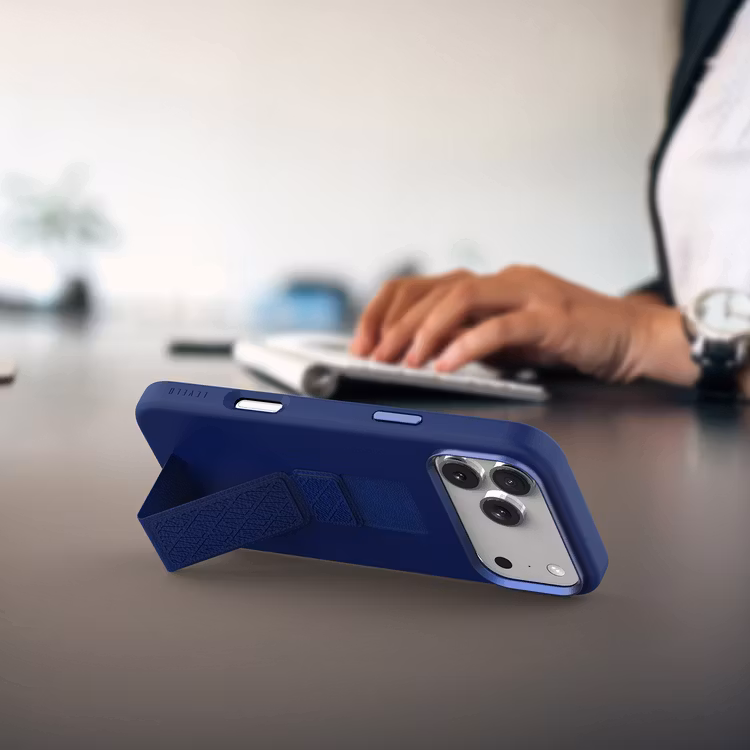 LEVELO IPHONE 17 PRO MAX MORPHIX SILICONE CASE WITH LEATHER GRIP DARK BLUE LVLMRPS17PMDBK thumbnail 8