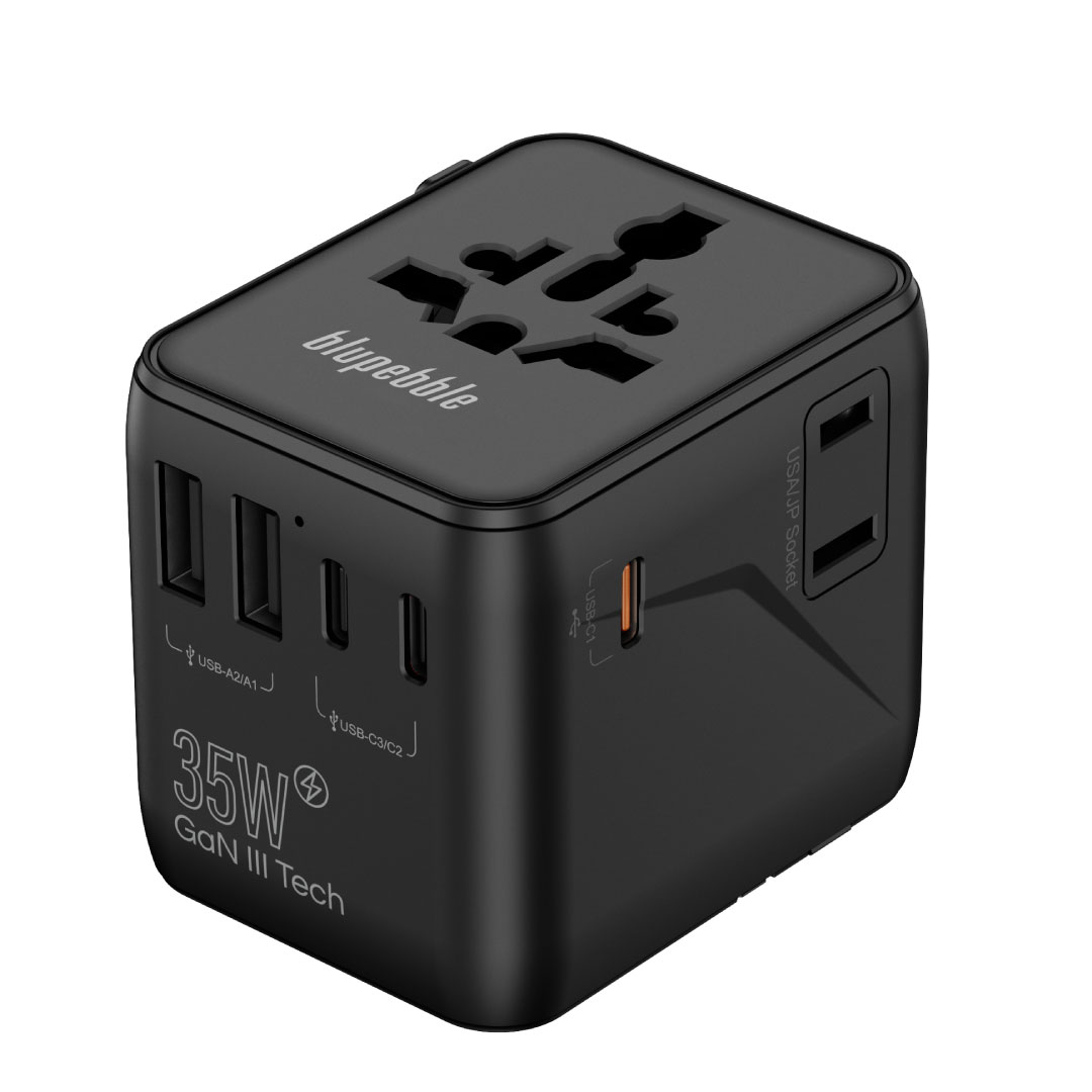 BLUPEBBLE PASSPORT 8 35W GAN WORLD TRAVEL ADAPTER BLACK BP-TVL008-BK