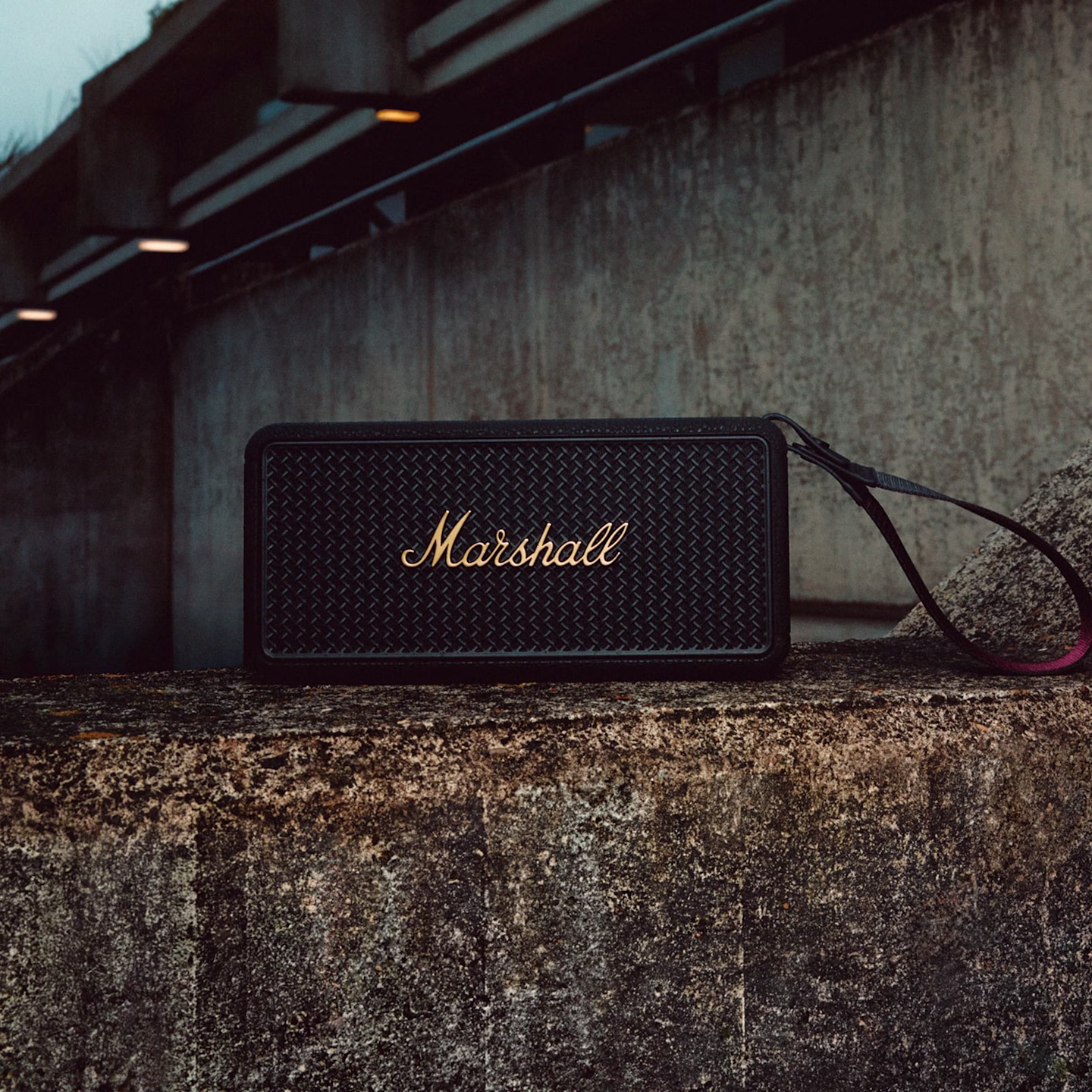MARSHALL KILLBURN III PORTABLE WIRELESS SPEAKER BLACK BRASS KILBURN3-BK-BRS thumbnail 14