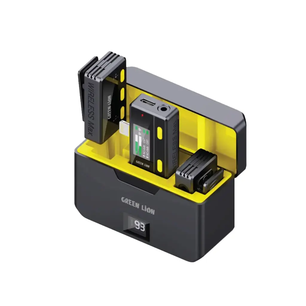 GREEN LION WIRELESS MICROPHONE WITH REMOTE CONTROL LIGHTNING BLACK GNWNICRLGBK