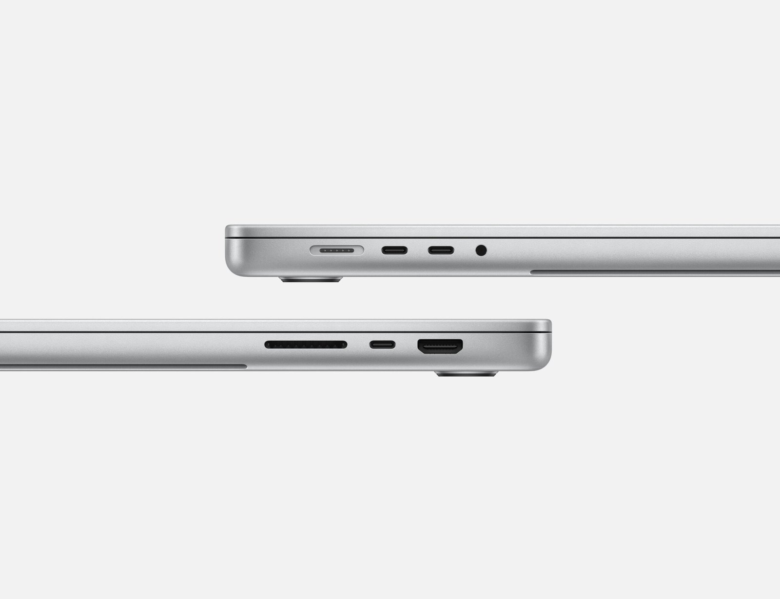 APPLE MACBOOK PRO 16 INCH M3 PRO CHIP 12 CORE CPU 18 CORE GPU 18GB 512GB SILVER ARABIC MRW43 thumbnail 5