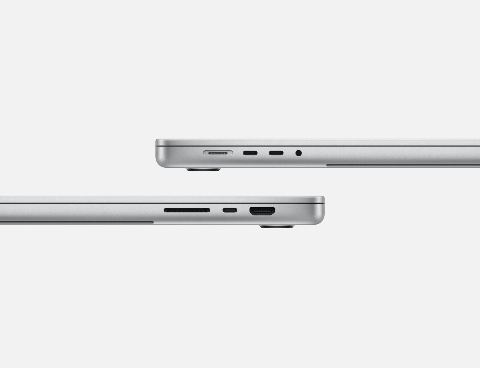 Apple MacBook Pro 16-Inch M4 Max Chip with 16-Core CPU, 40-Core GPU, 48GB RAM, 1TB SSD, Silver (Arabic) MX2W3 thumbnail 2