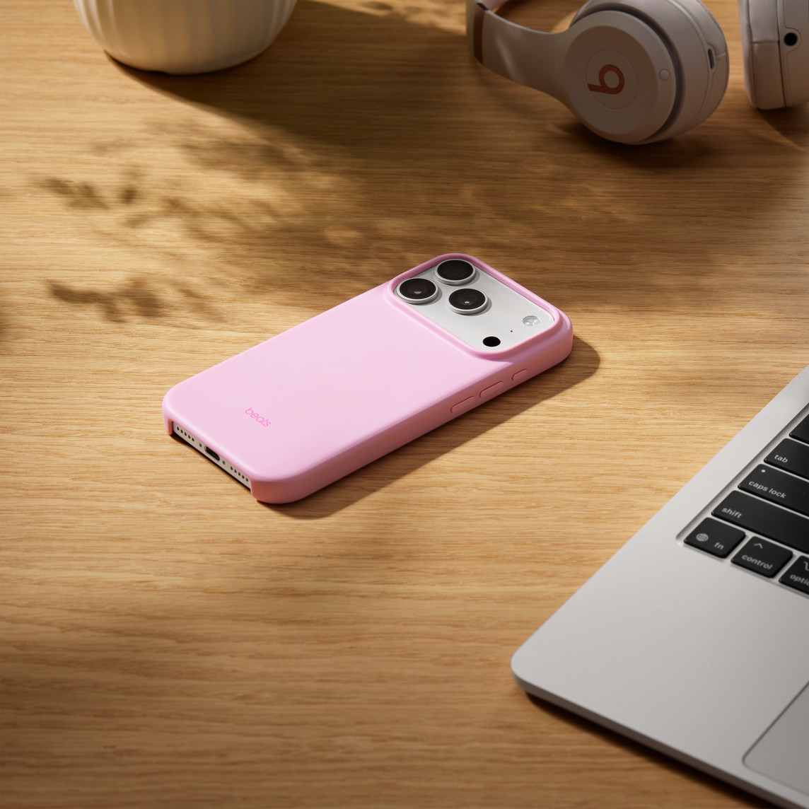 BEATS IPHONE 17 PRO CASE WITH MAGSAFE AND CAMERA CONTROL LIME STONE MGKE4 thumbnail 3