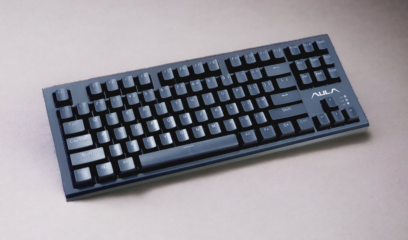 AULA WIND GAMING MECHANICAL KEYBOARD F3032 thumbnail 2