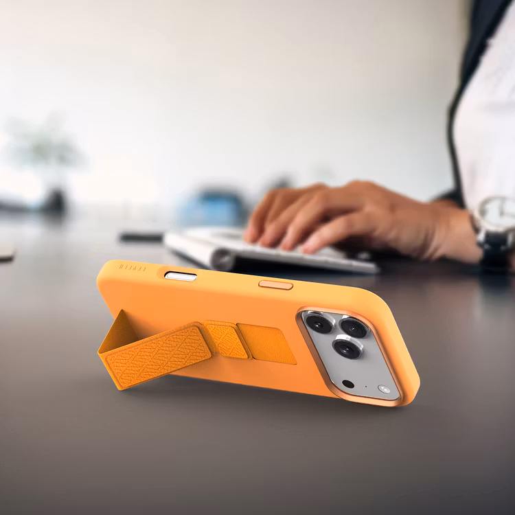 LEVELO IPHONE 17 PRO MORPHIX SILICONE CASE WOTH LEATHER GRIP ORANGE LVLMRPS17PORG thumbnail 7