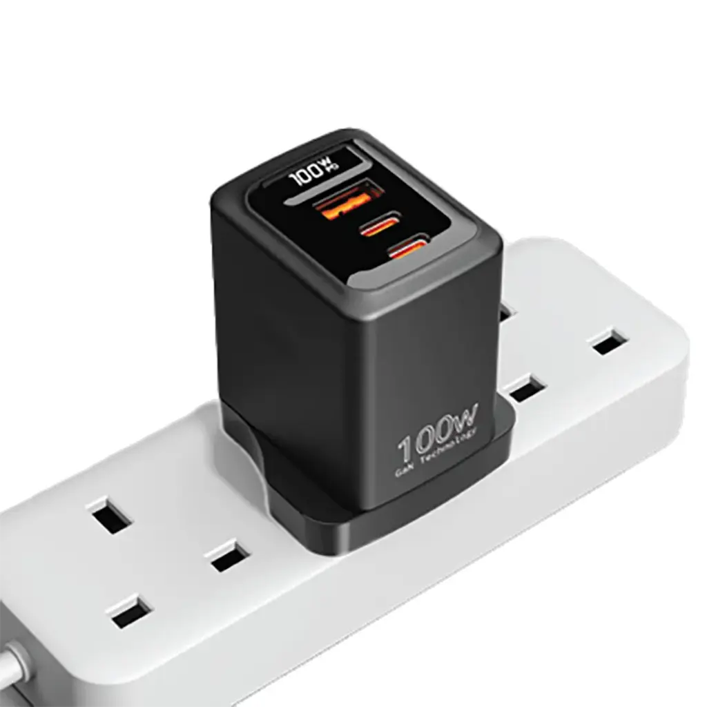 PORODO GANEX 100W MUTI PORT ADAPTER BLACK PWC2418BK thumbnail 3