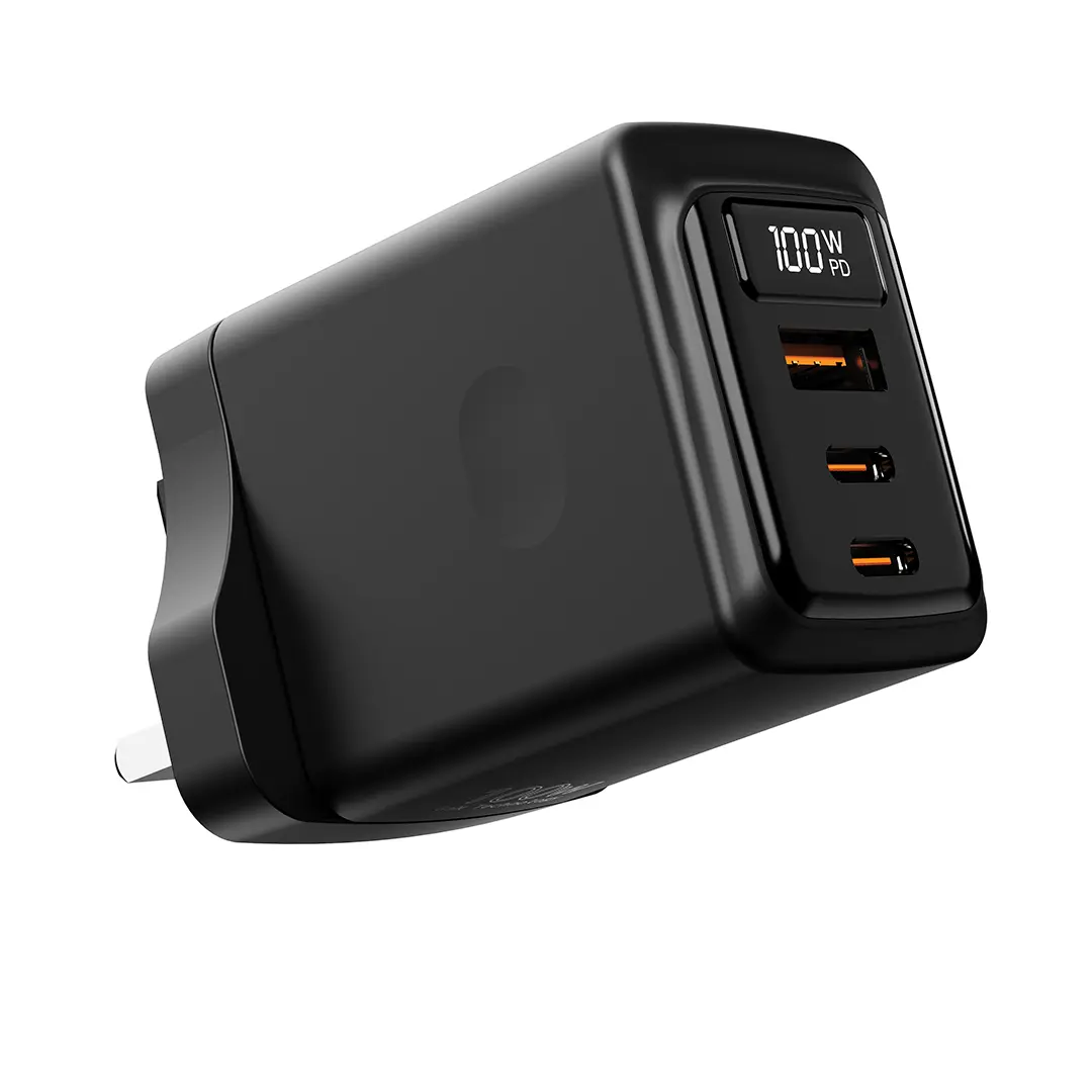 PORODO GANEX 100W MUTI PORT ADAPTER BLACK PWC2418BK