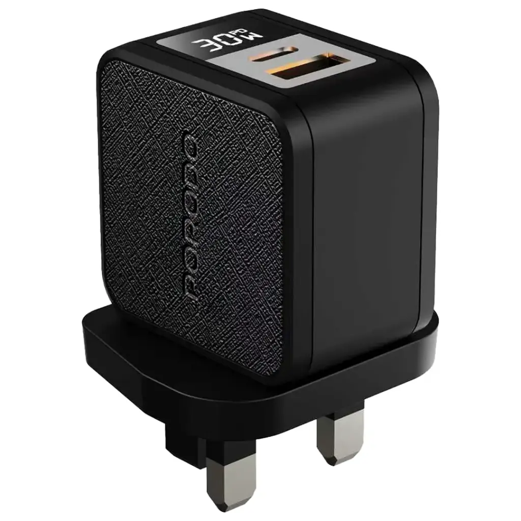 PORODO QUANTUM GAN 30W MULTI PORT CHARGER WITH DIGITAL DISPLAY WITH C TO LIGHTNING CABLE 1M BLACK PDFWCH092BKL thumbnail 2