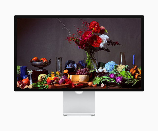APPLE STUDIO DISPLAY 27 INCH RETINA 5K MONITOR STANDARD GLASS WITH TILT ADJUSTABLE STAND MFEX4 thumbnail 2