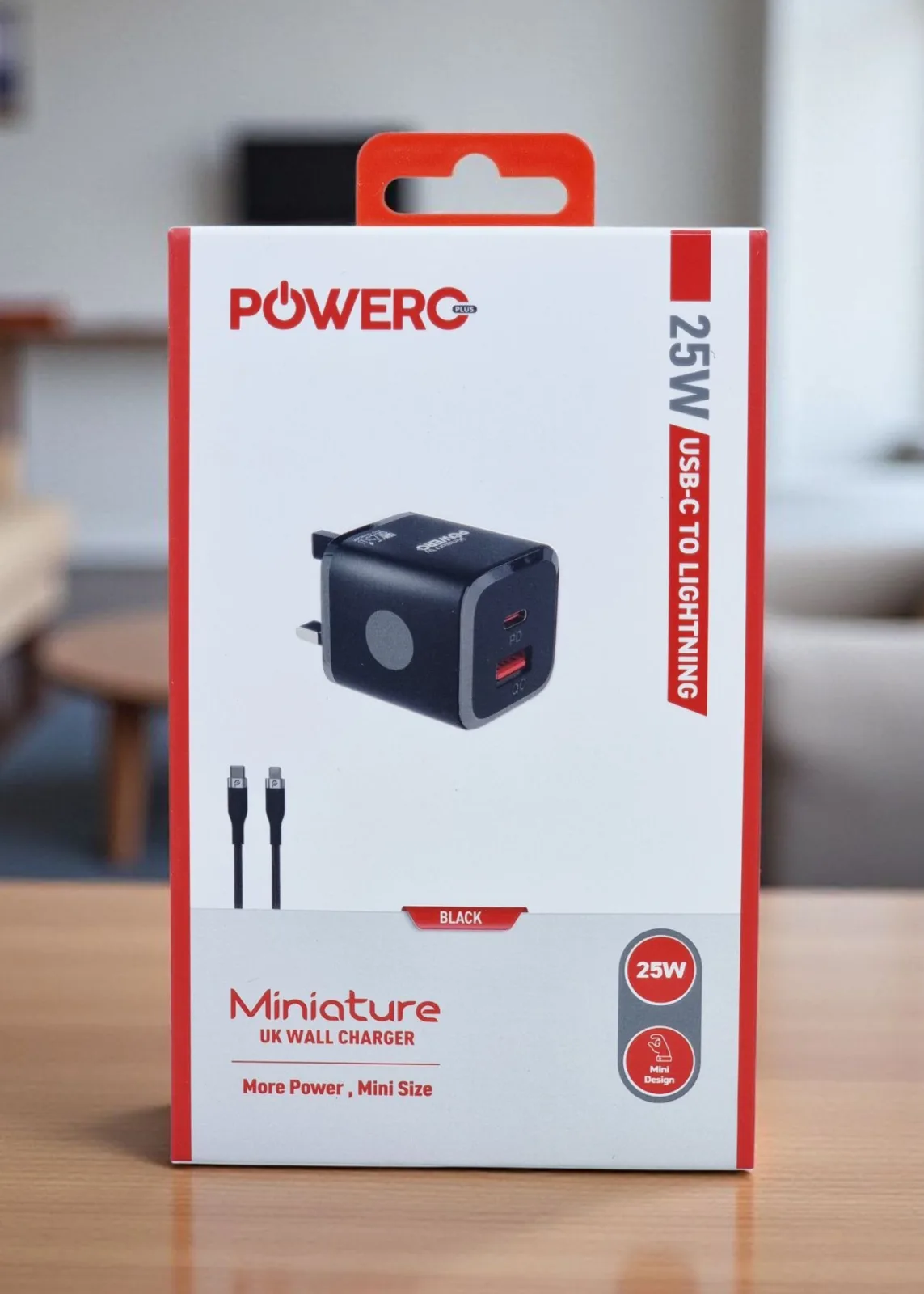 POWERO PLUS MINIATURE UK WALL CHARGER 25W USB-C TO LIGHTING BLACK PR-TCUK26L-BK