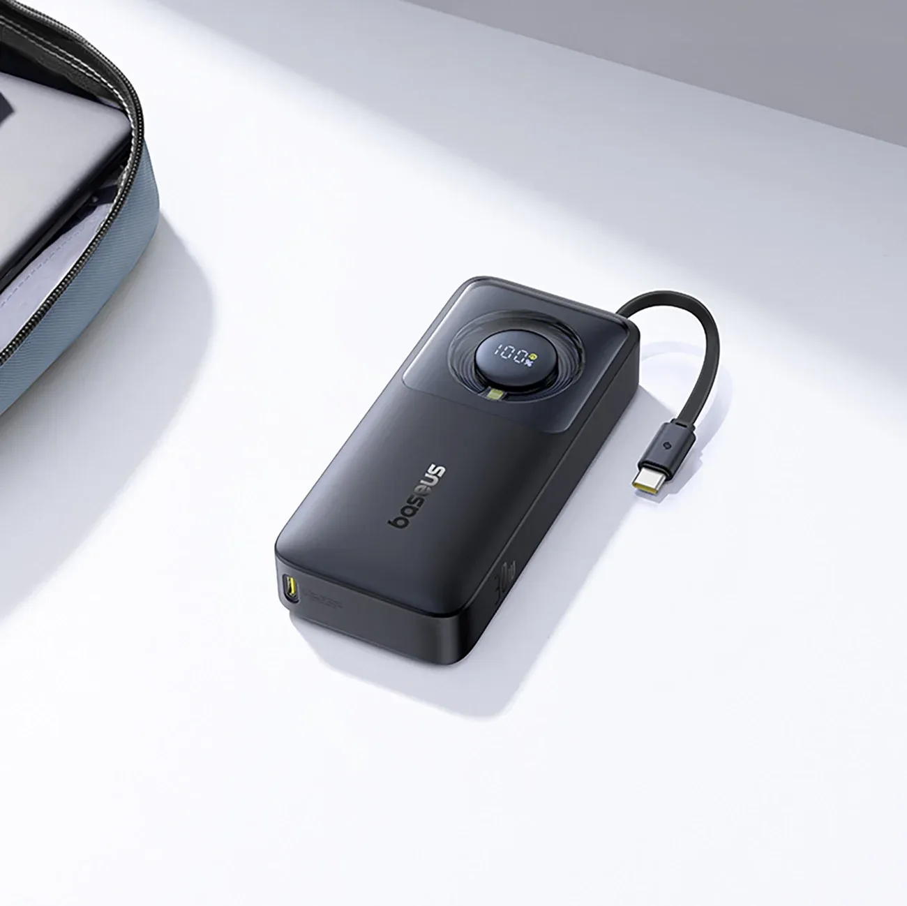 BASEUS FREE2 PULL POWER BANK WITH RETRACTABLE USB C CABLE 10000MAH 30W COSMIC BLACK P10073701123 thumbnail 2